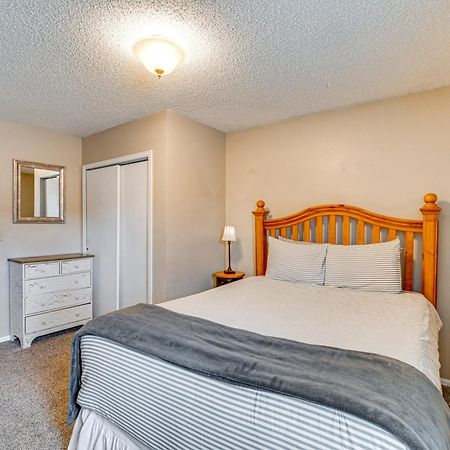 Апартаменты Manitou Springs Escape With Aandc And Private Deck! Экстерьер фото