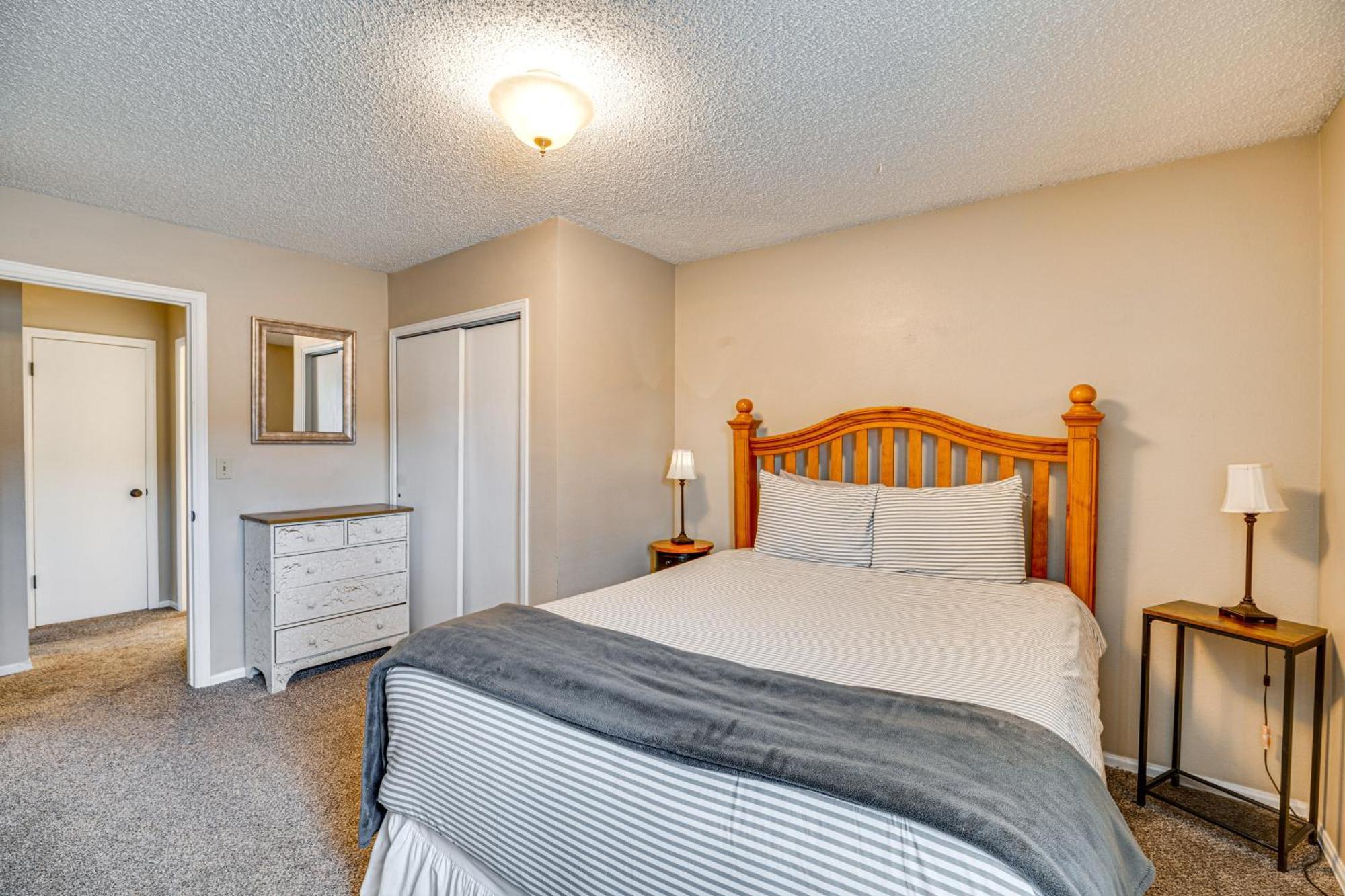 Апартаменты Manitou Springs Escape With Aandc And Private Deck! Экстерьер фото